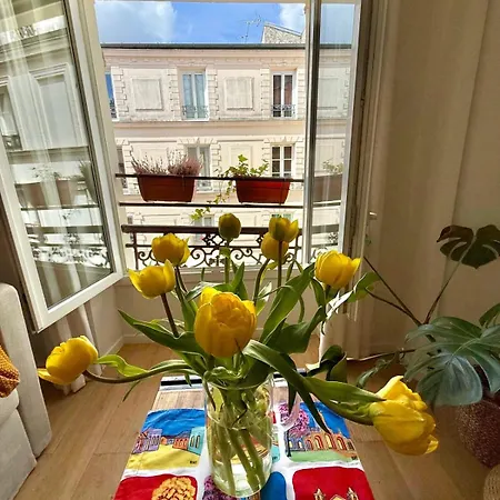 Near Sacre-coeur * Paris