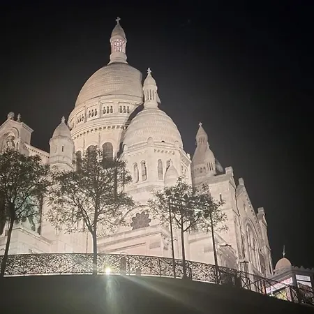 Near Sacre-coeur Apartment *